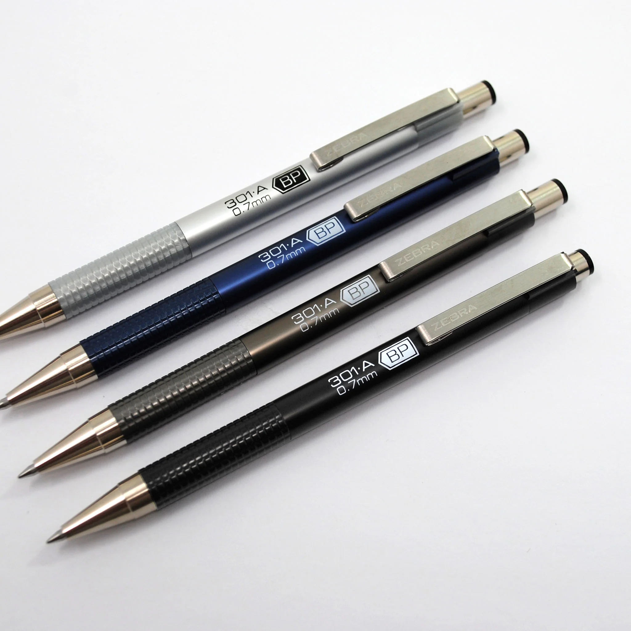 F-301A Retractable Ballpoint - Image 4