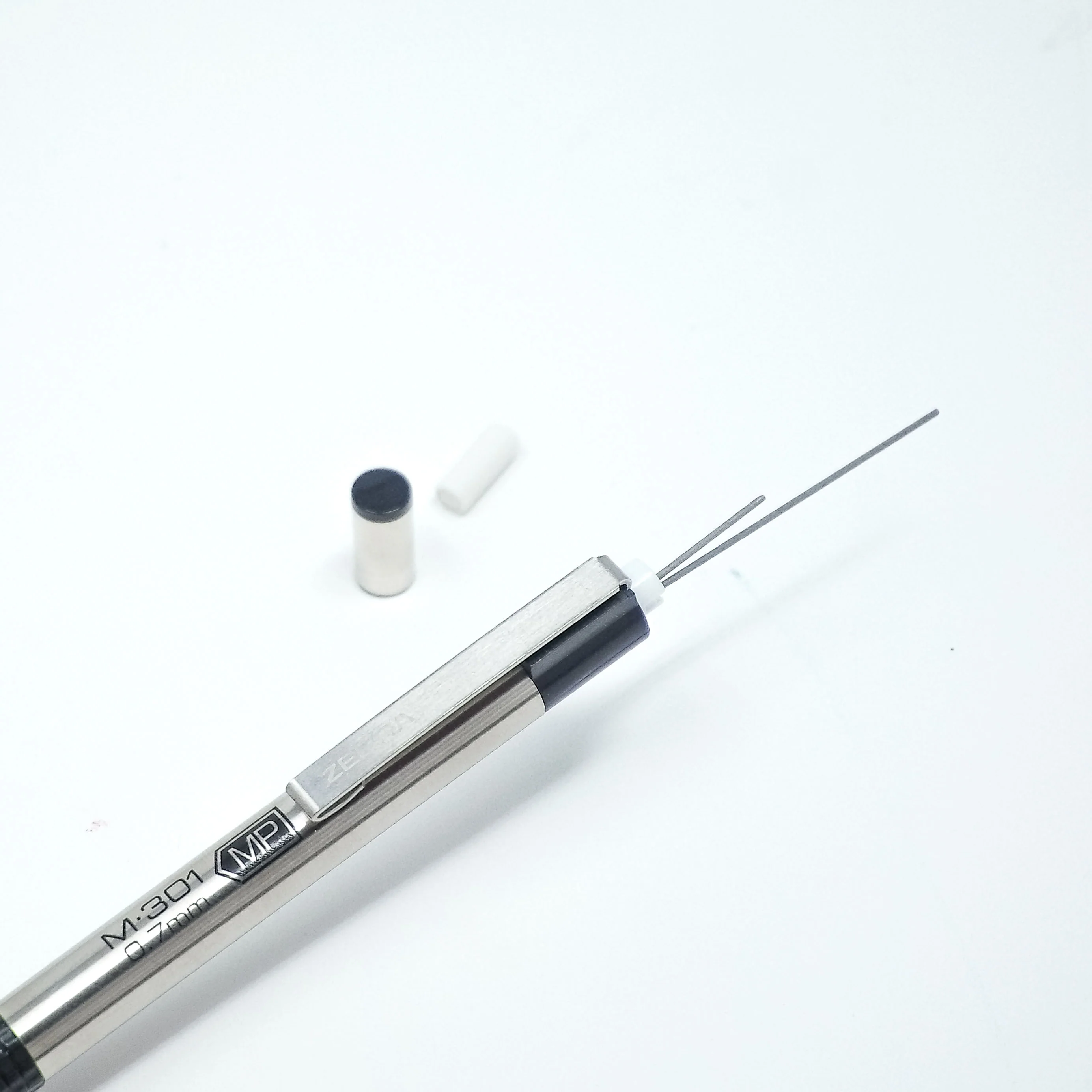 M-301 Mechanical Pencil - Image 10